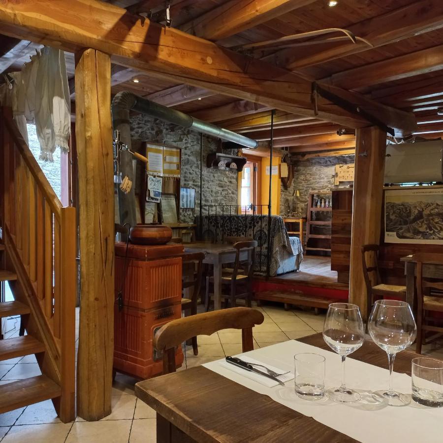 Albergo Diffuso La Marmu Osteria Della Croce Bianca Marmora Exteriör bild