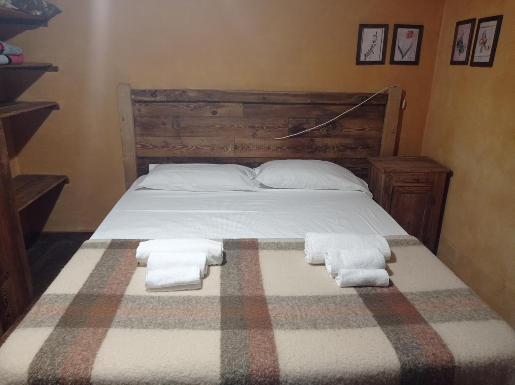 Albergo Diffuso La Marmu Osteria Della Croce Bianca Marmora Exteriör bild